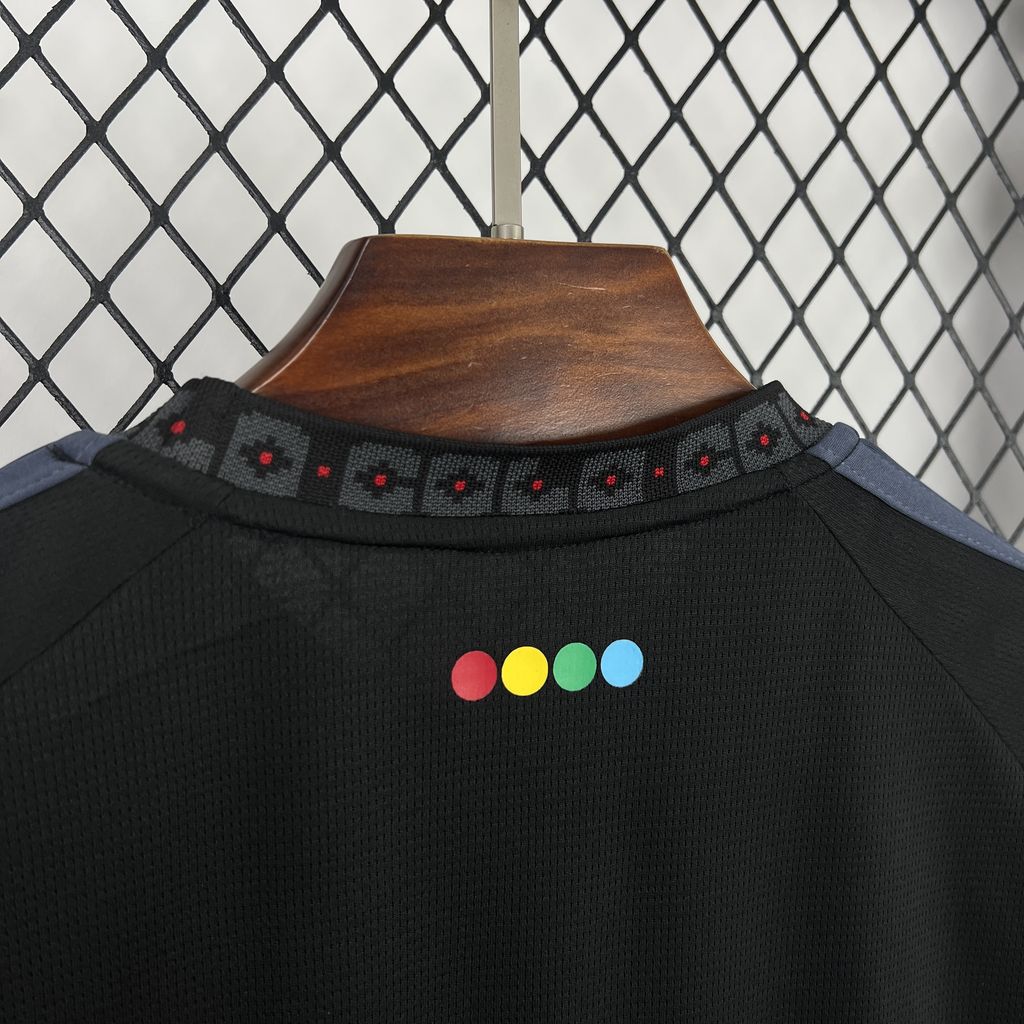 חולצת כדורגל קולו קולו חוץ 2026/27 — תמונה 3